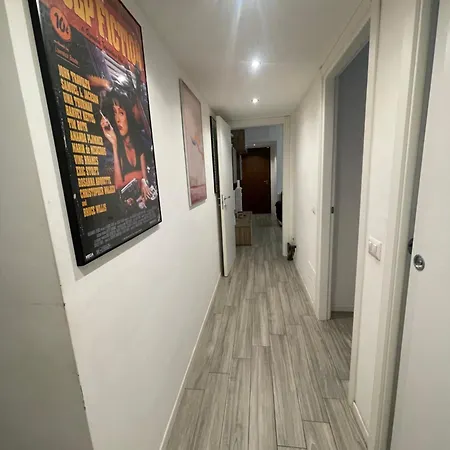 Appartamento Gardone - Ampio Con 2 Da Letto - Comodo Per Duomo! Milano